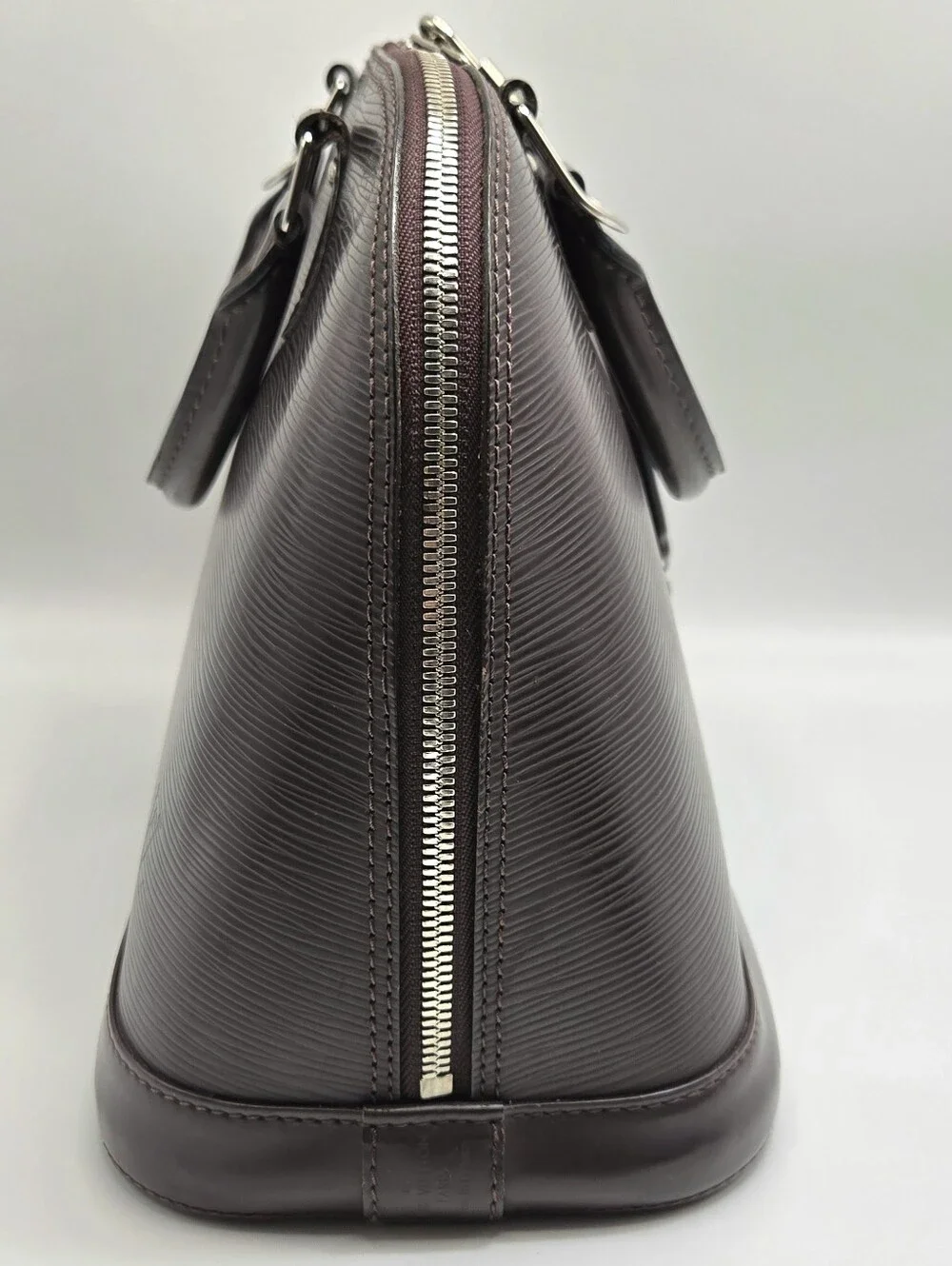 Louis Vuitton very good